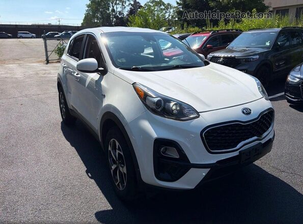 KNDPMCAC8L7755809 2020 KIA SPORTAGE White Trasero izquierdo