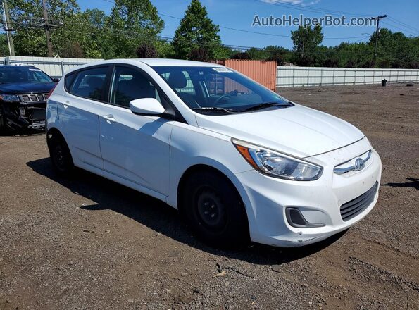 KMHCT5AE4HU310941 2017 HYUNDAI ACCENT White Front view