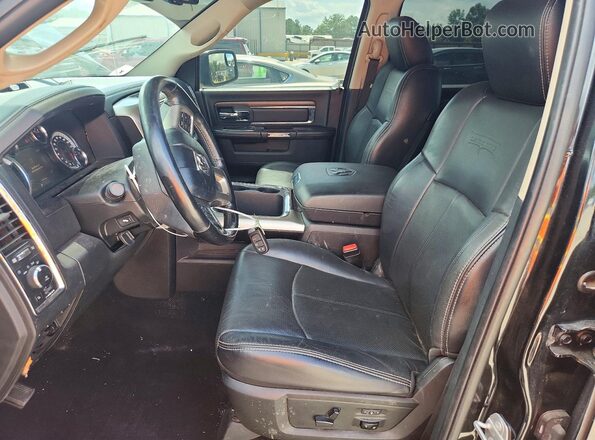 1C6RR7NMXHS882853 2017 RAM 1500 Black Dashboard view