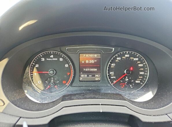 WA1GFCFS6GR011303 2016 AUDI Q3 Silver Vista de los asientos traseros