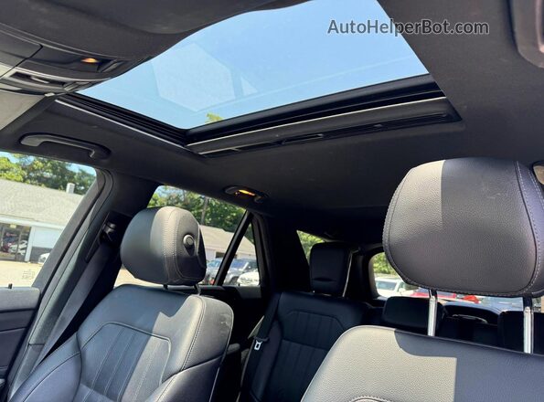 4JGDA5JB9JB165459 2018 MERCEDES-BENZ GLE-CLASS White Rear interior view