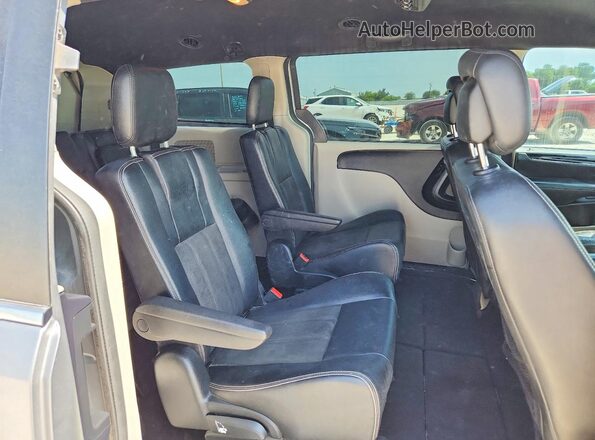 2C4RDGCGXLR160751 2020 DODGE GRAND Silver Engine compartment view