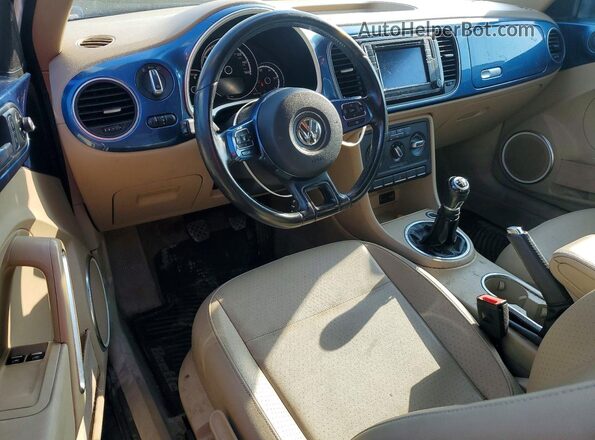3VWH17AT9GM617144 2016 VOLKSWAGEN BEETLE Blue Սարքավորումների վահանակի տեսք