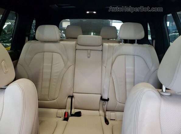 5UXCW2C54KL086153 2019 BMW X7 Black Rear interior view