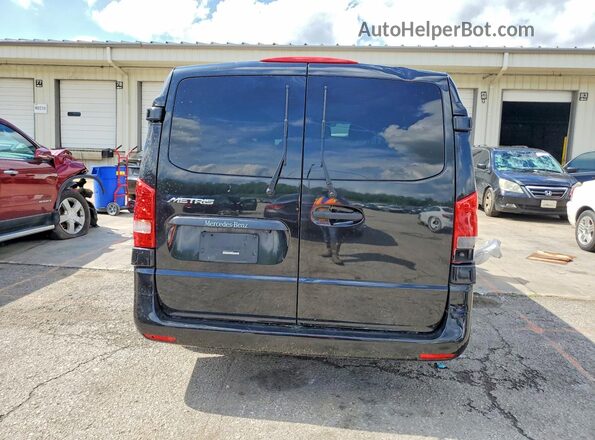 WD4PG2EE2J3363478 2018 MERCEDES-BENZ METRIS Black Front interior view