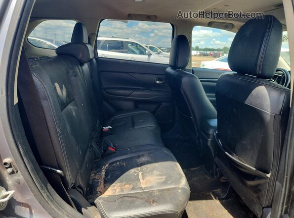 JA4AD3A32HZ070846 2017 MITSUBISHI OUTLANDER Gray Вид задньої частини салону
