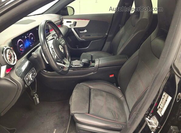 W1K5J4GB4PN373112 2023 MERCEDES-BENZ CLA-CLASS Black უკანა სალონის ხედი