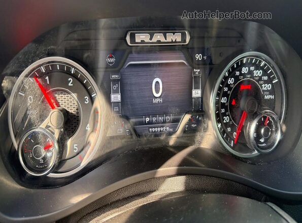 3C63RRML6RG204331 2024 RAM 3500 White Vista interior delantera