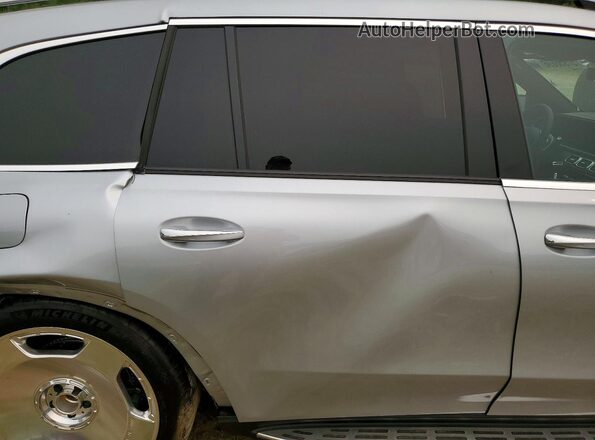 4JGFF8KE8TB629039 2026 MERCEDES-BENZ GLS Silver Widok komory silnika