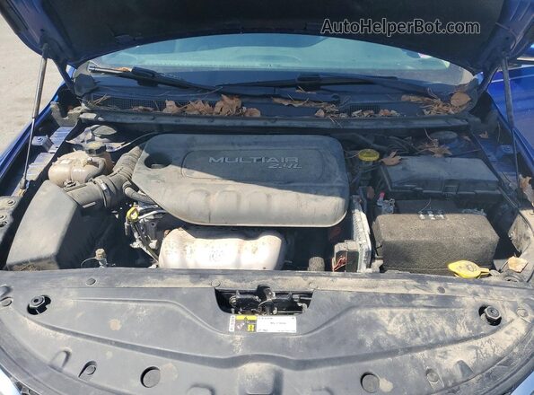 1C3CCCAB2GN155902 2016 CHRYSLER 200 Blue Rear interior view