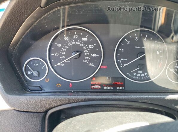 WBA8E1G57HNU13993 2017 BMW 3 SERIES Silver Вид задніх сидінь