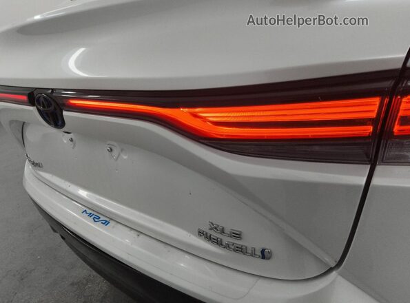 JTDAAAAA6NA004764 2022 TOYOTA MIRAI White 