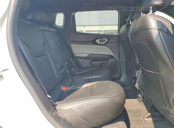 3C4NJDCN9TT187652 2026 JEEP COMPASS White Вид підкапотного простору