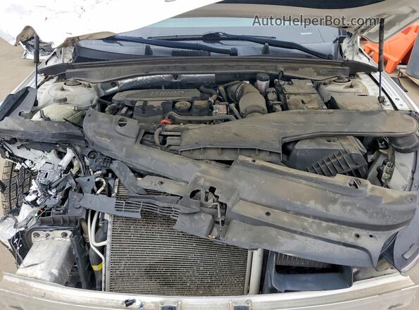 5XXG14J26MG017618 2021 KIA K5 White Vista del compartimento del motor
