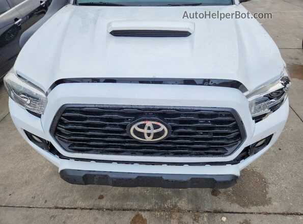 3TMAZ5CN7NM195548 2022 TOYOTA TACOMA White ძრავის განყოფილების ხედი
