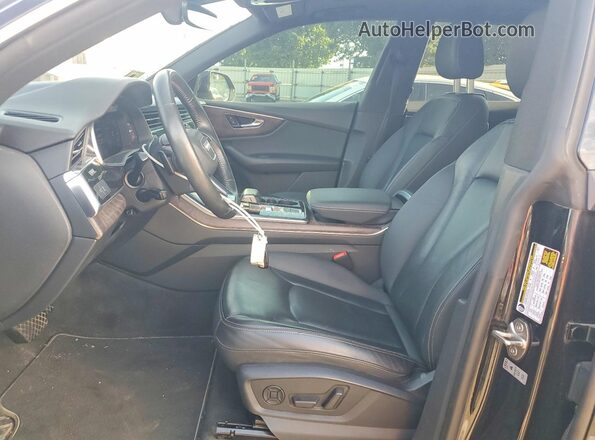 WA1AVAF13KD011544 2019 AUDI Q8 Black Dashboard view