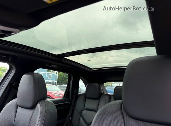 WP1AA2A24GLA09966 2016 PORSCHE CAYENNE Silver Engine compartment view