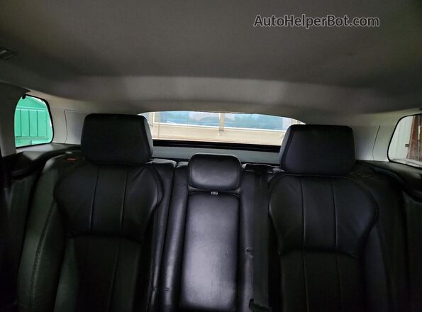 SALVP2RX2KH340793 2019 LAND ROVER RANGE White უკანა სალონის ხედი