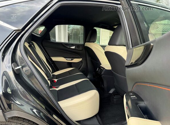 JTJADCAZ5N2001984 2022 LEXUS NX Черный Вид сзади