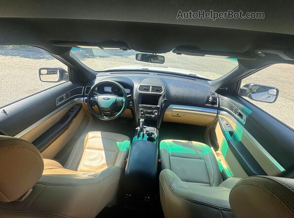 1FM5K8D84GGA87249 2016 FORD EXPLORER Белый Вид щитка приборов