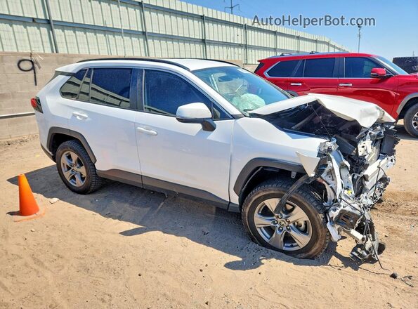 2T3W1RFV6RW303923 2024 TOYOTA RAV4 White Vista frontal