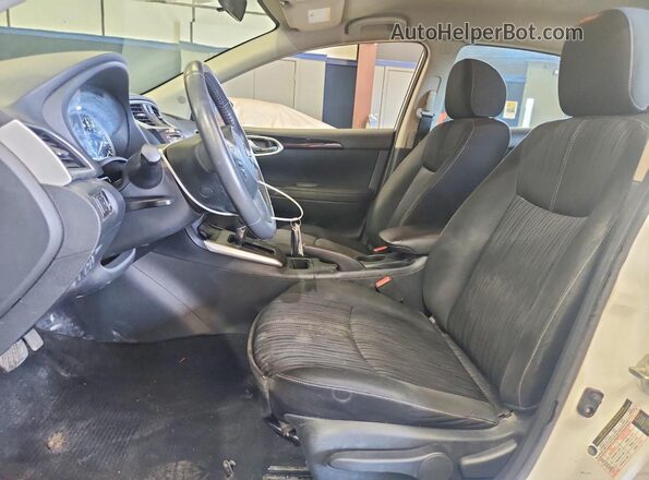 3N1AB7AP5HY351610 2017 NISSAN SENTRA White Vista del salpicadero