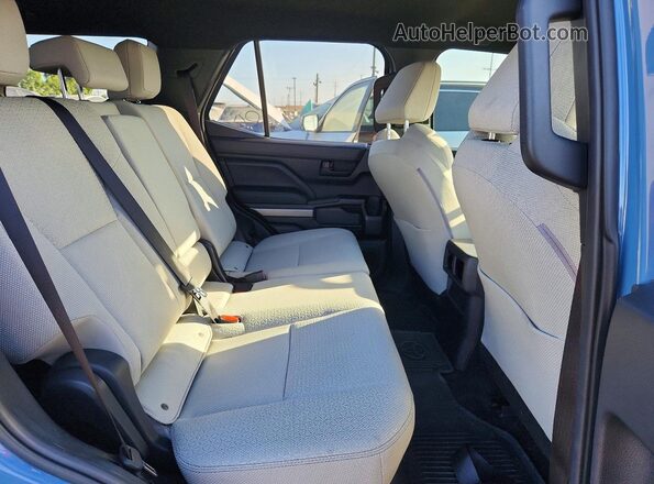 JTEVA5AR6S5006173 2025 TOYOTA 4RUNNER Blue ძრავის განყოფილების ხედი