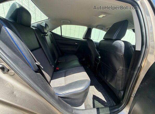 5YFBURHE0HP631432 2017 TOYOTA COROLLA Gray Vista interior delantera