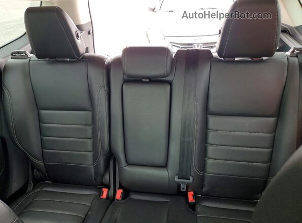 1FMCU9J94GUB54941 2016 FORD ESCAPE Белый Вид задней части салона