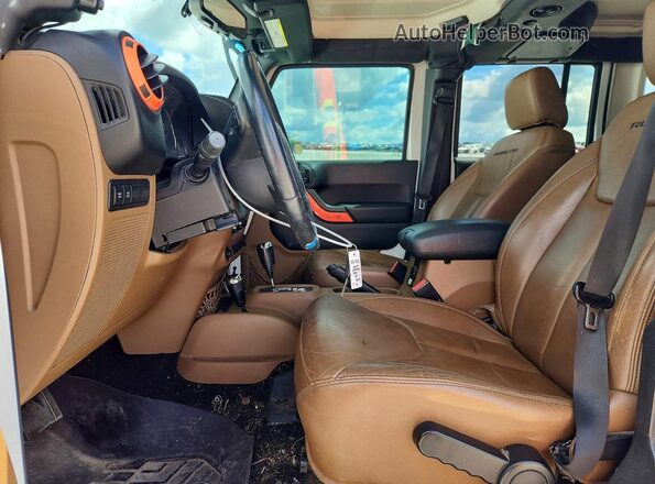 1C4HJWFGXGL106133 2016 JEEP WRANGLER White Вид панелі приладів