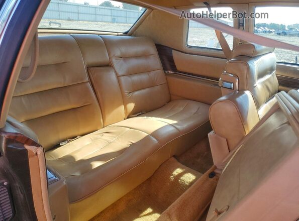 6D47S6Q165507 1976 CADILLAC DEVILLE Brown Vista de los asientos traseros