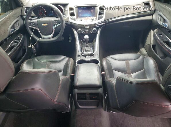 6G3F15RW0HL310061 2017 CHEVROLET SS White Widok deski rozdzielczej