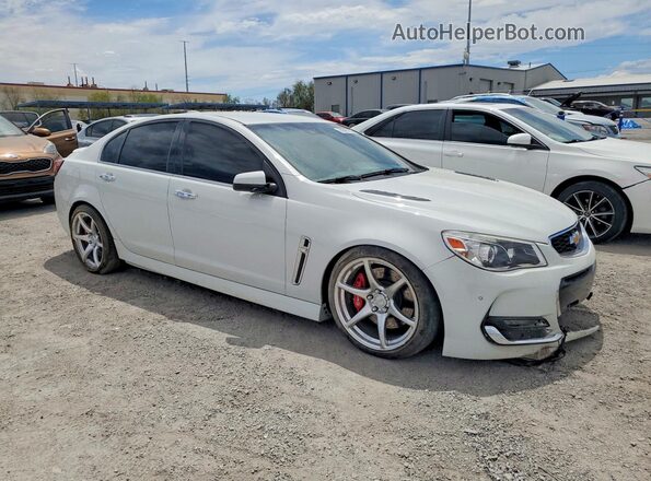 6G3F15RW0HL310061 2017 CHEVROLET SS White Przód prawy