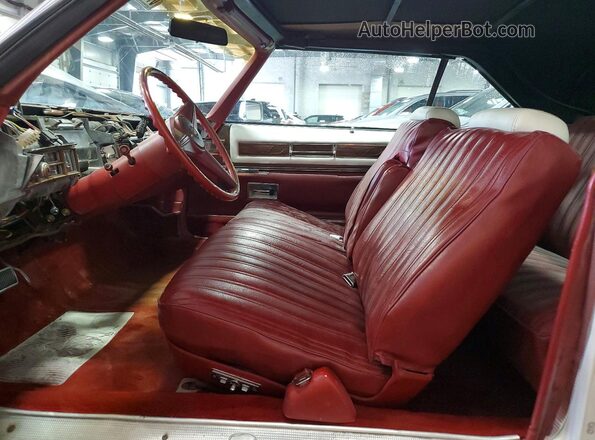 6L67S6243531 1976 CADILLAC ELDORADO White წინა სალონის ხედი
