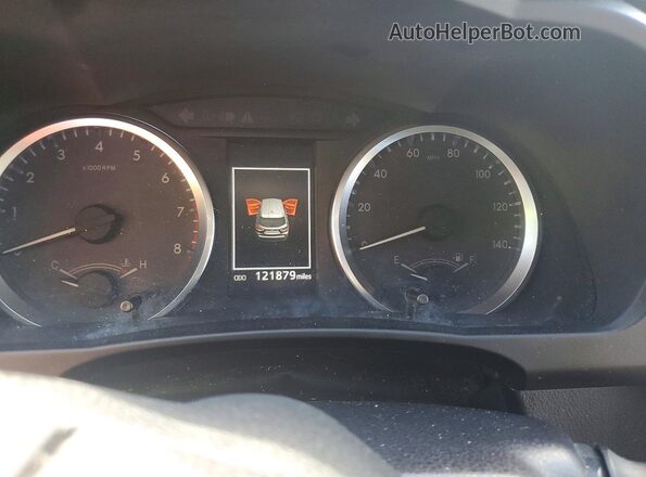 5TDZZRFH9KS304166 2019 TOYOTA HIGHLANDER White Вид задніх сидінь
