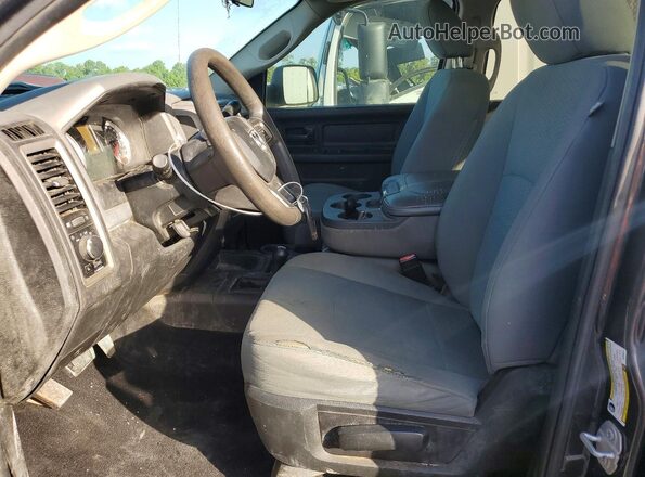 3C6UR5HJ6JG380614 2018 RAM 2500 Gray Вид панелі приладів
