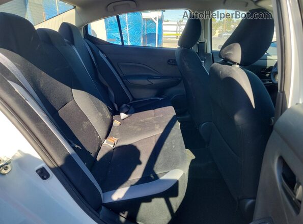 3N1CN8DV5SL875022 2025 NISSAN VERSA White Vista interior trasera
