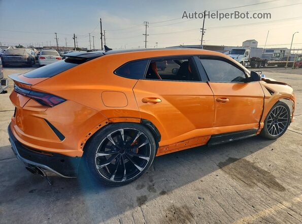 ZPBUA1ZL2NLA21237 2022 LAMBORGHINI URUS Оранжевый Передняя правая четверть