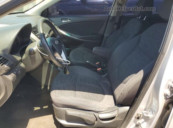 KMHCT5AE2HU312025 2017 HYUNDAI ACCENT Silver Vista del salpicadero