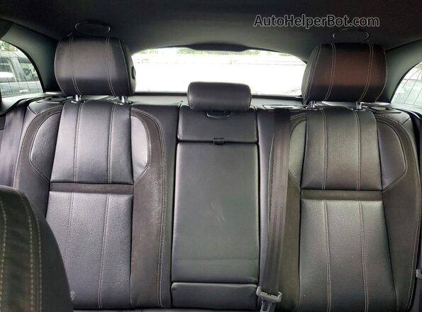SALYL2RV2JA700692 2018 LAND ROVER RANGE White Սալոնի հետևի տեսք