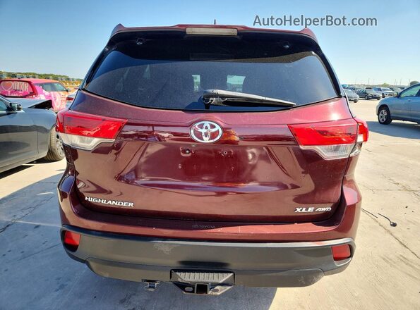 5TDJZRFH9JS847559 2018 TOYOTA HIGHLANDER Burgundy Front interior view