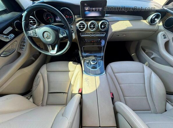 WDC0G4JB8JV016447 2018 MERCEDES-BENZ GLC-CLASS White Rear seats view