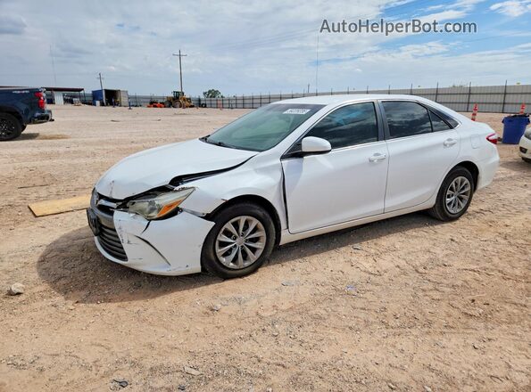 4T1BF1FK5GU239709 2016 TOYOTA CAMRY White Rear left