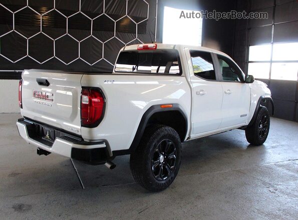 1GTP6BEK9R1135651 2024 GMC CANYON White Przód prawy