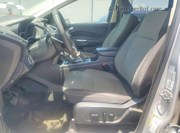 1FMCU9GD8KUB42747 2019 FORD ESCAPE Silver Widok deski rozdzielczej