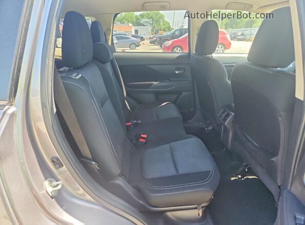 JA4AZ3A36KZ003420 2019 MITSUBISHI OUTLANDER Gray Vista del compartimento del motor