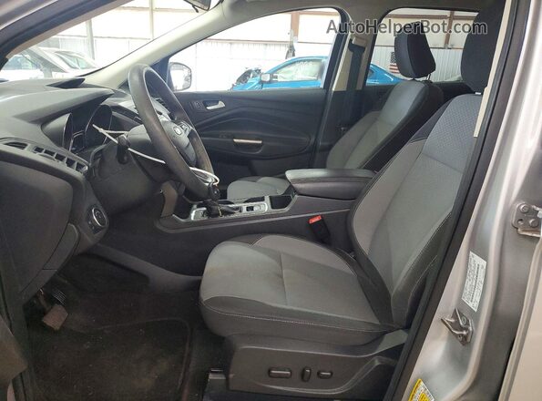 1FMCU0GD0JUB36595 2018 FORD ESCAPE Серебряный Вид панели приборов