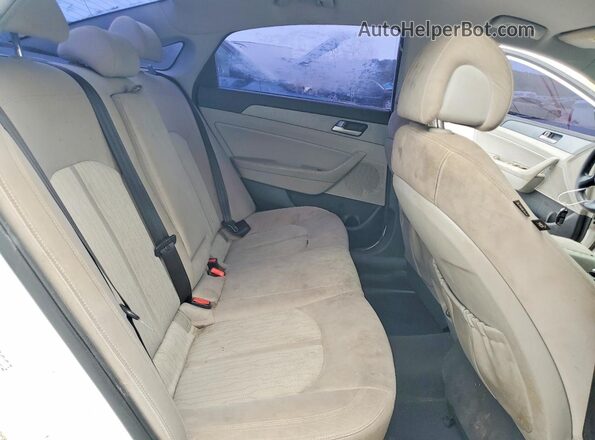 KMHE24L18GA021710 2016 HYUNDAI SONATA White უკანა სალონის ხედი