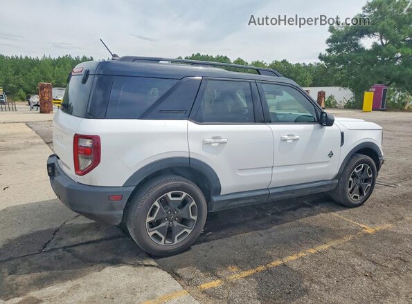 3FMCR9C63MRB08802 2021 FORD BRONCO Белый Передняя правая четверть