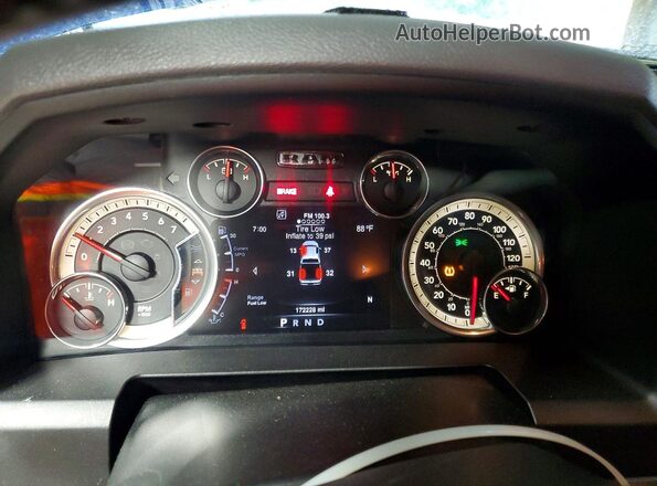 3C6RR6LT5GG318182 2016 RAM 1500 Blue Vista de los asientos traseros